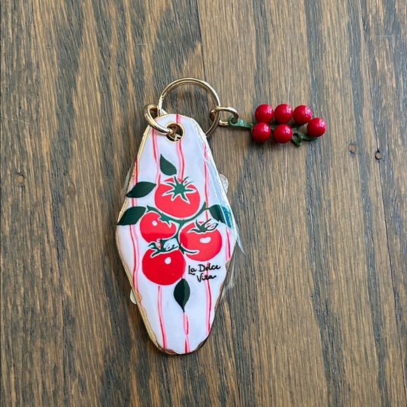 Le Dolce Vita Tomato 🍅 Keychain and Bag Charm ~*NO BOX* ~ - Picture 1 of 3